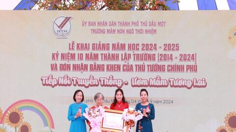 Trường Mầm non Ngô Thời Nhiệm nhận Bằng khen của Thủ tướng Chính phủ