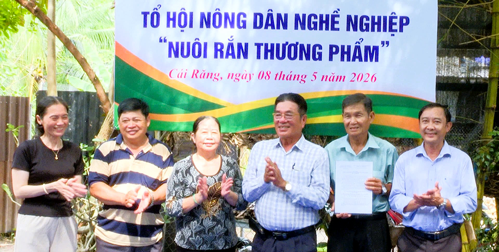 Hỗ trợ nông dân phát triển kinh tế 