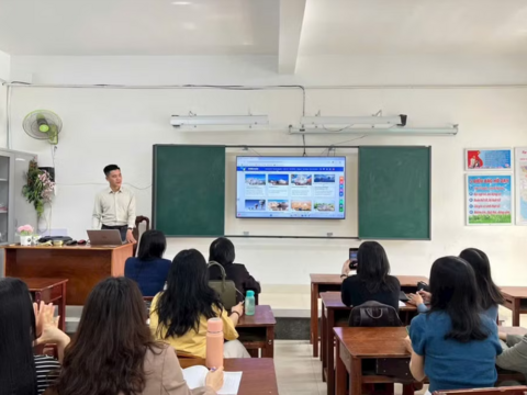 'Nâng cấp' vai trò của tổ trưởng chuyên môn sau sắp xếp lại trường học