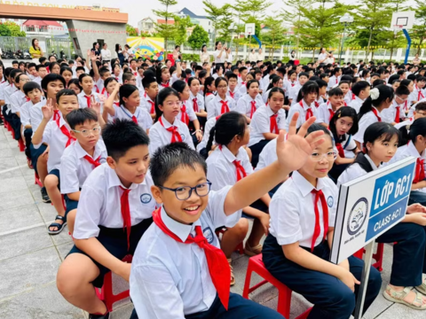 Hà Nội xây dựng kế hoạch miễn phí sách giáo khoa cho học sinh phổ thông