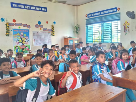 An Giang hỗ trợ 100% BHYT cho học sinh, sinh viên dân tộc thiểu số