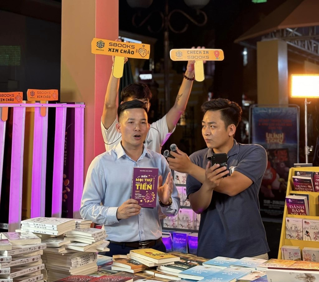 SBOOKS livestream lan tỏa văn hóa đọc SBOOKS livestream lan tỏa văn hóa đọc