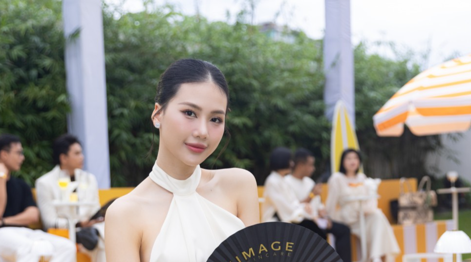 Bùi Quỳnh Hoa Bùi Quỳnh Hoa