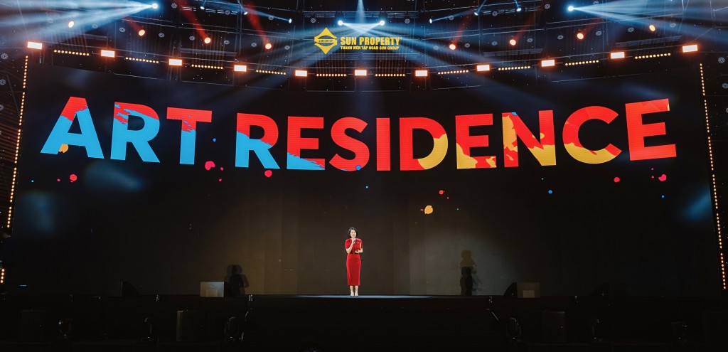 2.Đại diện Sun Property giới thiệu dòng căn hộ Art Residence