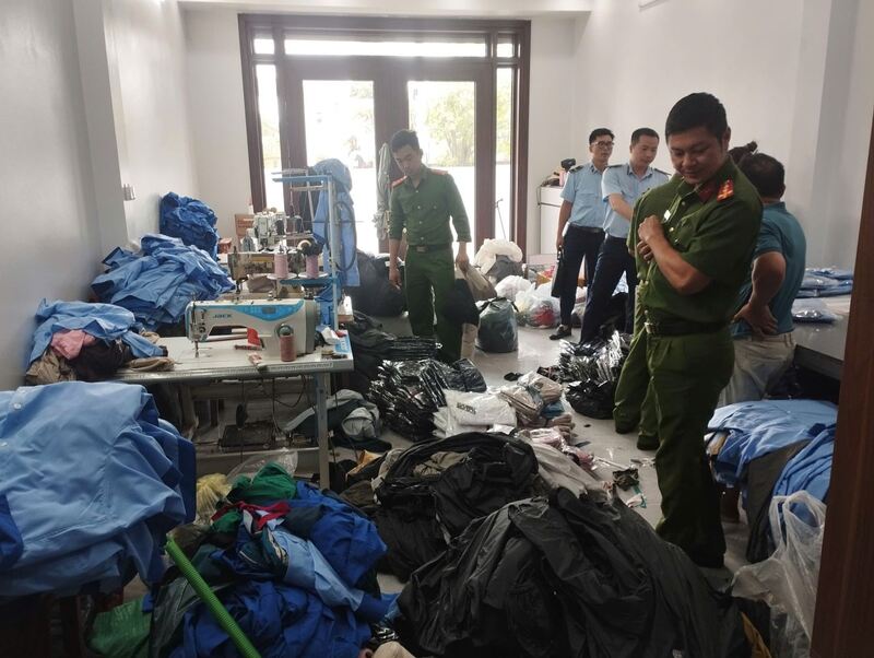 Lực lượng chức năng tỉnh Hưng Yên tăng cường kiểm tra, xử lý vi phạm xâm phạm sở hữu trí tuệ trên địa bàn tỉnh. Ảnh: Công an tỉnh Hưng Yên