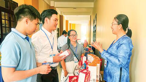 Cầu nối đưa nông sản vươn xa 