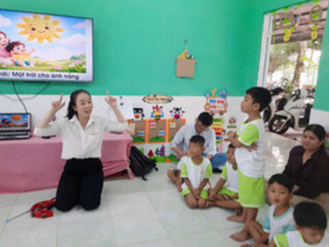 Giám sát Dự án Nâng cao chất lượng GD cho trẻ em dân tộc thiểu số ở An Giang