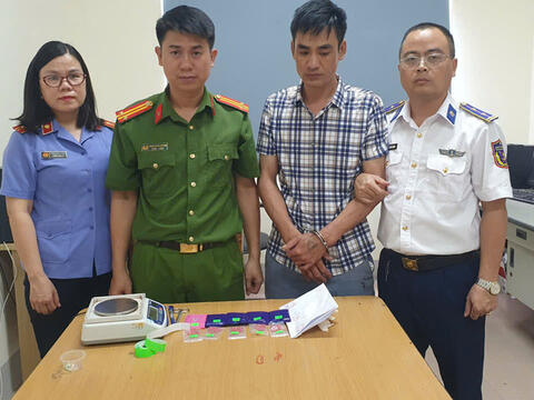 Đẩy mạnh đấu tranh phòng, chống tội phạm ma tuý trên tuyến biển