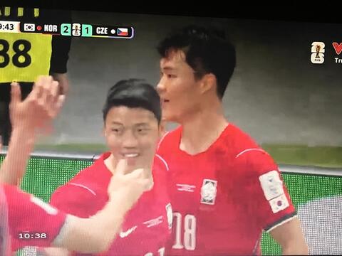 Hàn Quốc thắng ngược Cộng hòa Séc trong ngày ra quân World Cup 2026