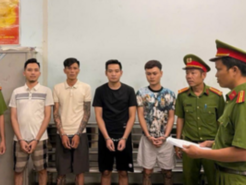 Đường dây ‘tín dụng đen' cho thuê vàng với lãi suất 'cắt cổ' hoạt động ra sao?