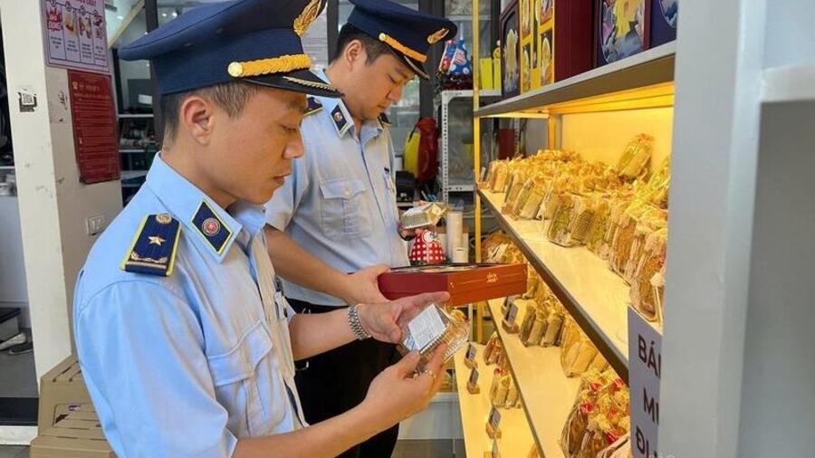 Hà Tĩnh: Xử phạt, tiêu hủy hàng hóa vi phạm hơn nửa tỷ đồng