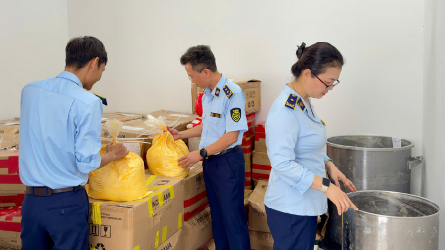 Gia Lai: Liên tiếp phát hiện các vụ mỹ phẩm không rõ nguồn gốc