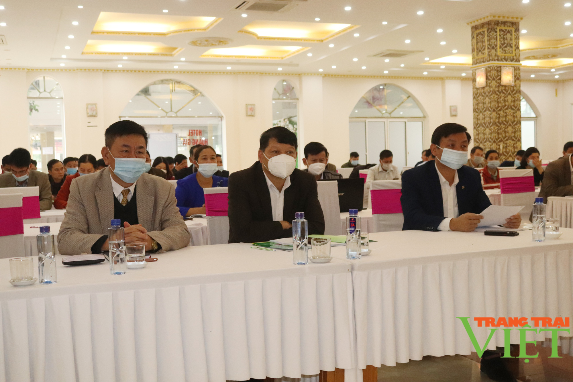 Hội Nông dân Sơn La: Nâng cao năng lực cho cán bộ, công chức và cán bộ nguồn quy hoạch - Ảnh 3. Hội Nông dân Sơn La: Nâng cao năng lực cho cán bộ, công chức và cán bộ nguồn quy hoạch - Ảnh 3.