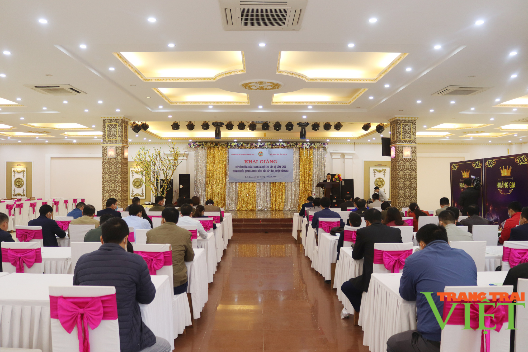 Hội Nông dân Sơn La: Nâng cao năng lực cho cán bộ, công chức và cán bộ nguồn quy hoạch - Ảnh 1. Hội Nông dân Sơn La: Nâng cao năng lực cho cán bộ, công chức và cán bộ nguồn quy hoạch - Ảnh 1.