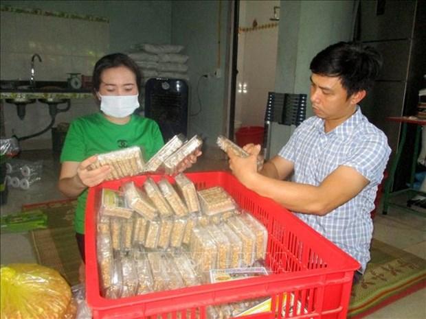 Tang thu nhap tu san pham truyen thong che lam Phu Quang hinh anh 3