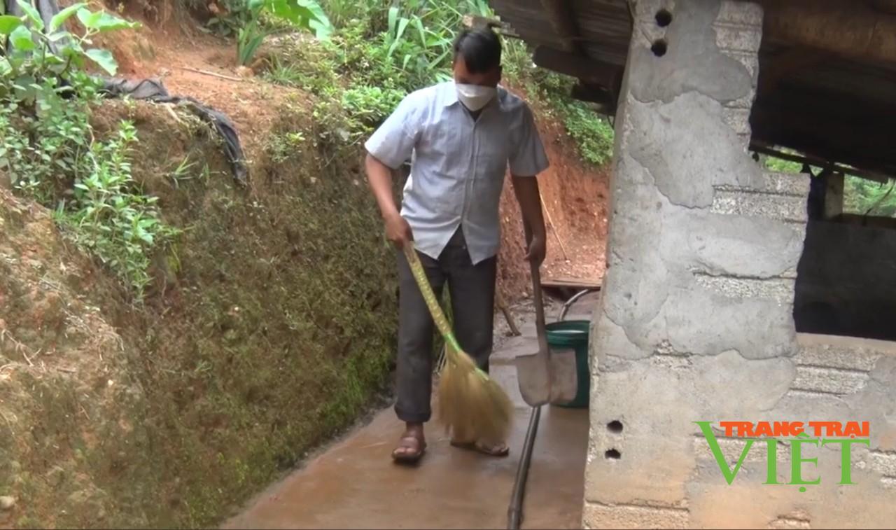 Lai Châu: Sìn Hồ chủ động phòng chống dịch bệnh gia súc, gia cầm - Ảnh 1. Lai Châu: Sìn Hồ chủ động phòng chống dịch bệnh gia súc, gia cầm - Ảnh 1.