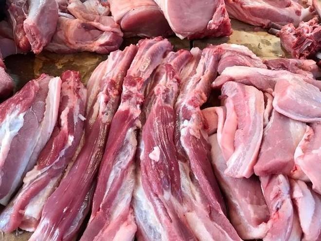 Thịt lợn hơi tăng gần 21.000 đồng/kg trong một năm qua - Ảnh 1. Thịt lợn hơi tăng gần 21.000 đồng/kg trong một năm qua - Ảnh 1.