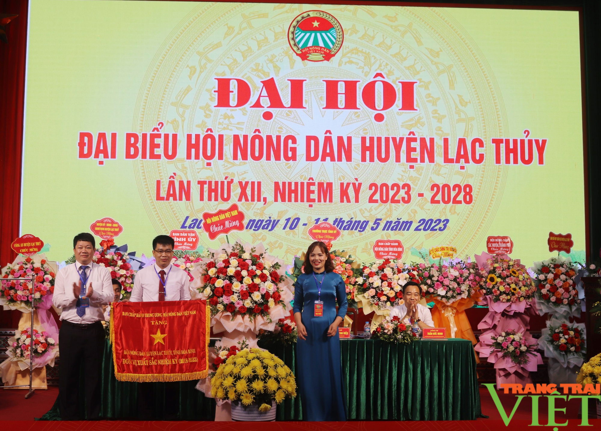 Đại hội điểm Hội Nông dân huyện Lạc Thuỷ: 17.284 hộ đạt hộ SXKD giỏi các cấp - Ảnh 3. Đại hội điểm Hội Nông dân huyện Lạc Thuỷ: 17.284 hộ đạt hộ SXKD giỏi các cấp - Ảnh 3.
