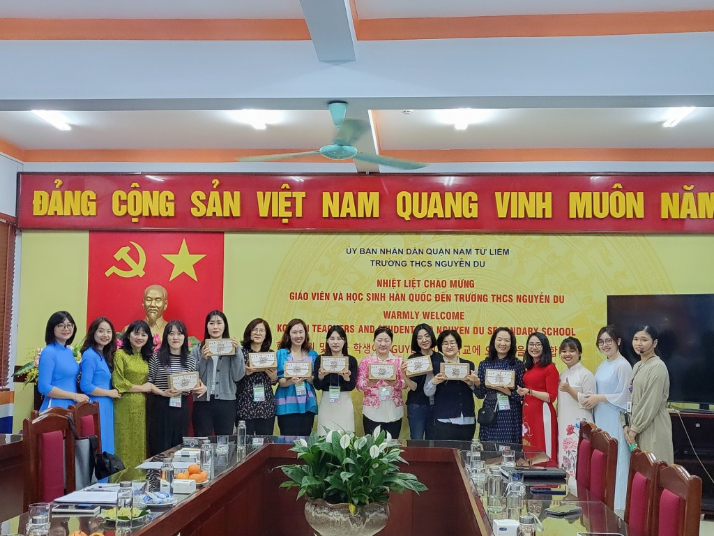 Những tiết học khó quên của học sinh Việt - Hàn Những tiết học khó quên của học sinh Việt - Hàn