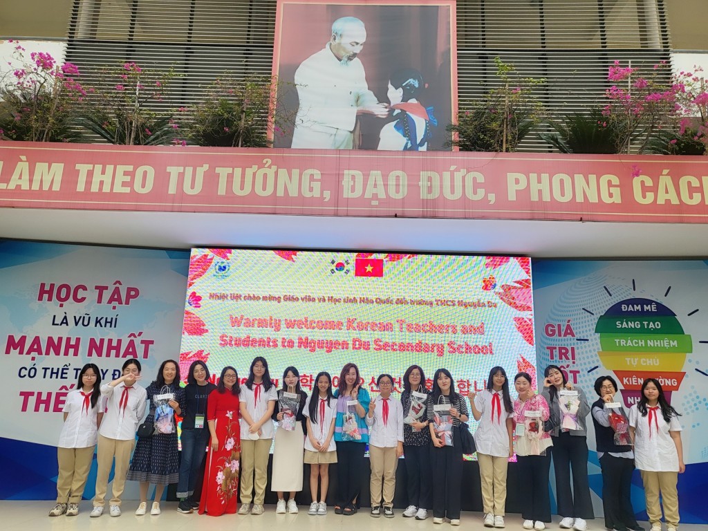 Những tiết học khó quên của học sinh Việt - Hàn Những tiết học khó quên của học sinh Việt - Hàn