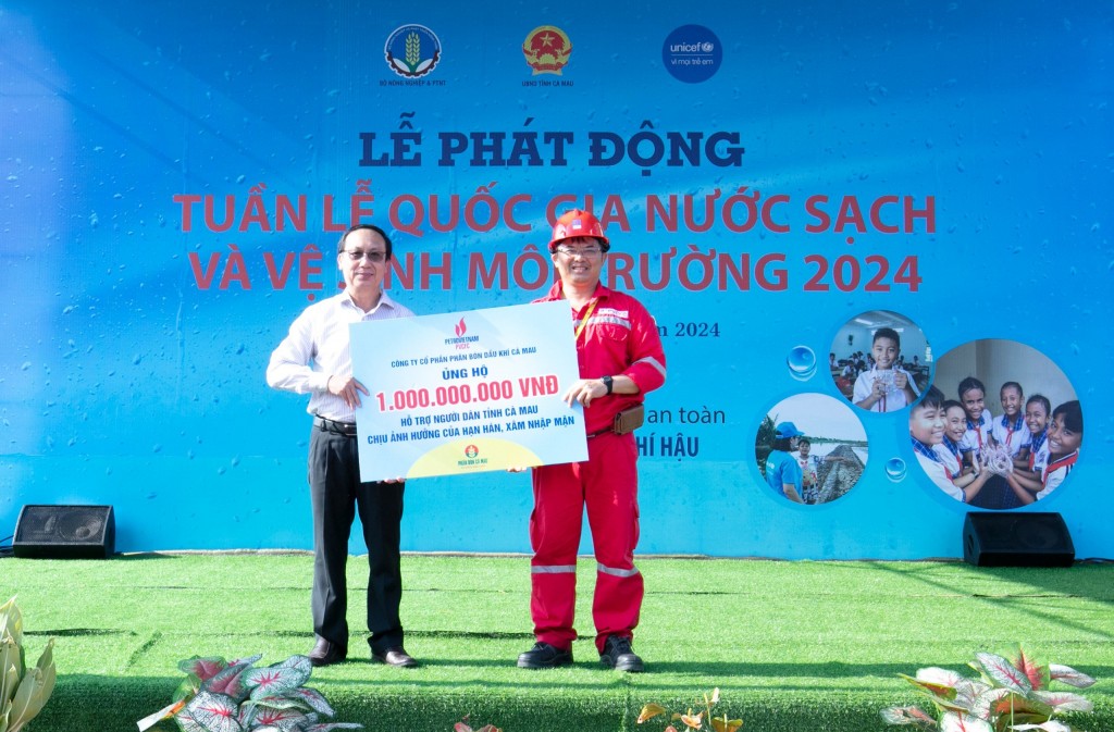 Phân bón Cà Mau hết lòng vì bà con nông dân vùng mặn Phân bón Cà Mau hết lòng vì bà con nông dân vùng mặn