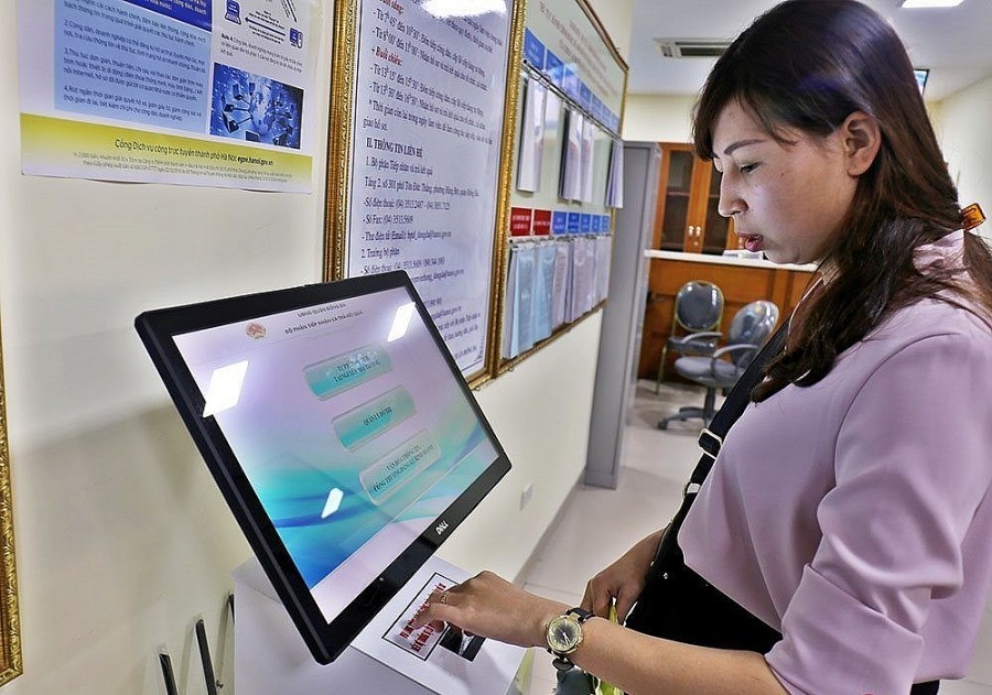 Tìm hiểu pháp luật về căn cước, định danh và xác thực điện tử Tìm hiểu pháp luật về căn cước, định danh và xác thực điện tử