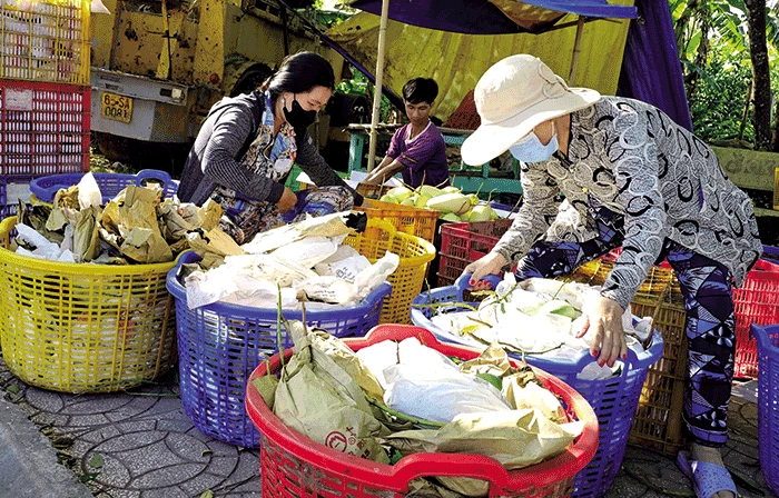 Cau non tăng giá, giá xoài tăng mạnh, heo hơi bán được giá cao
