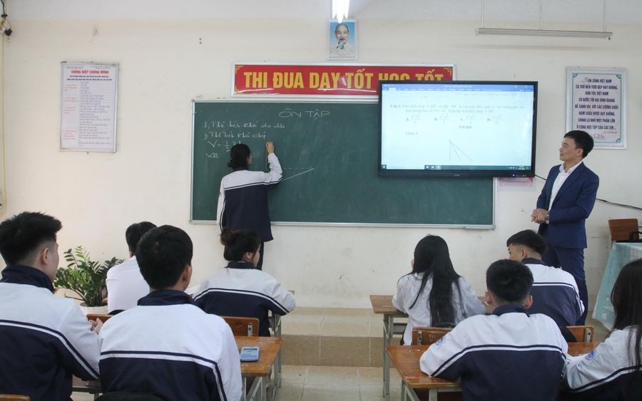 Thành tích vượt trội ở ngôi trường “đầu vào” thấp nhất Thủ đô Thành tích vượt trội ở ngôi trường “đầu vào” thấp nhất Thủ đô