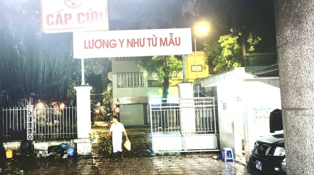 Những suất ăn ấm áp tình người cho các bệnh nhân trong cơn bão Những suất ăn ấm áp tình người cho các bệnh nhân trong cơn bão