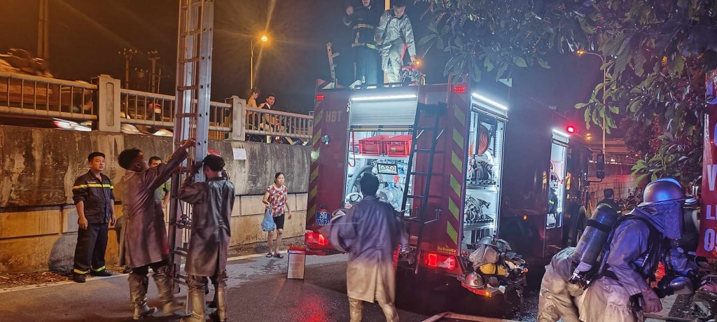 Nhiều địa phương triển khai thực tập phòng cháy chữa cháy cho người dân Nhiều địa phương triển khai thực tập phòng cháy chữa cháy cho người dân