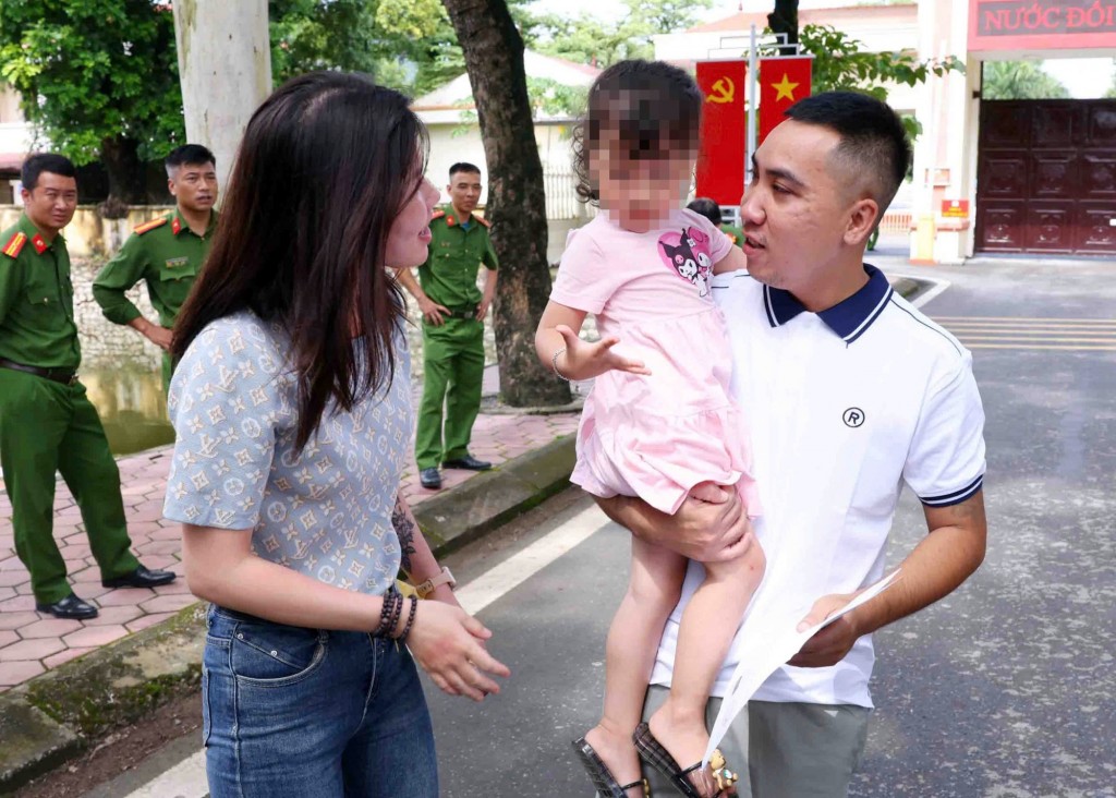 Tạo điều kiện thuận lợi để người được đặc xá nhanh chóng tái hòa nhập cộng đồng Tạo điều kiện thuận lợi để người được đặc xá nhanh chóng tái hòa nhập cộng đồng