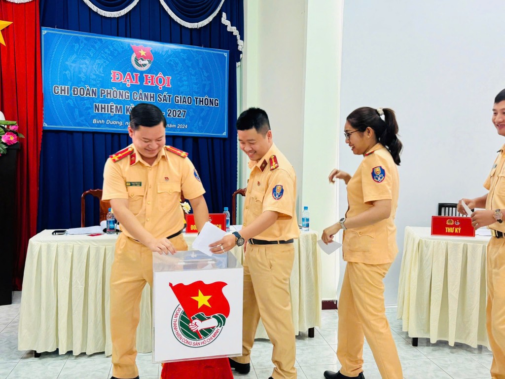 Đại hội Chi đoàn Phòng Cảnh sát giao thông nhiệm kỳ 2024 - 2027 Đại hội Chi đoàn Phòng Cảnh sát giao thông nhiệm kỳ 2024 - 2027